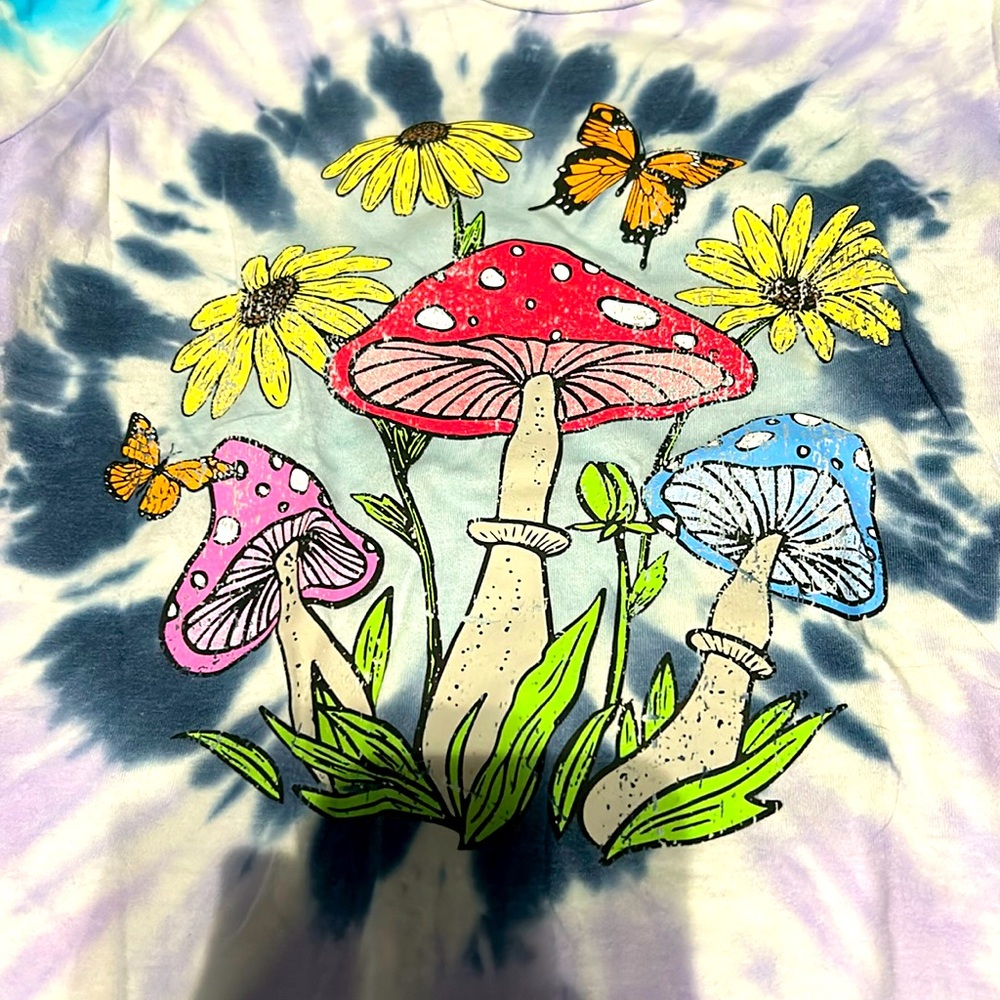 multi color t shirt
